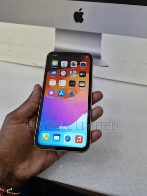 Apple iPhone XR 64 GB Yellow