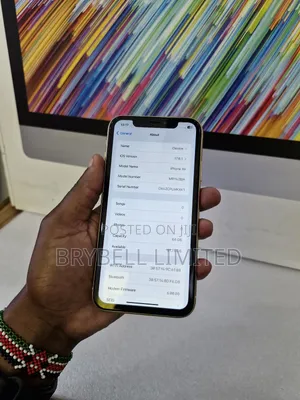 Apple iPhone XR 64 GB Yellow