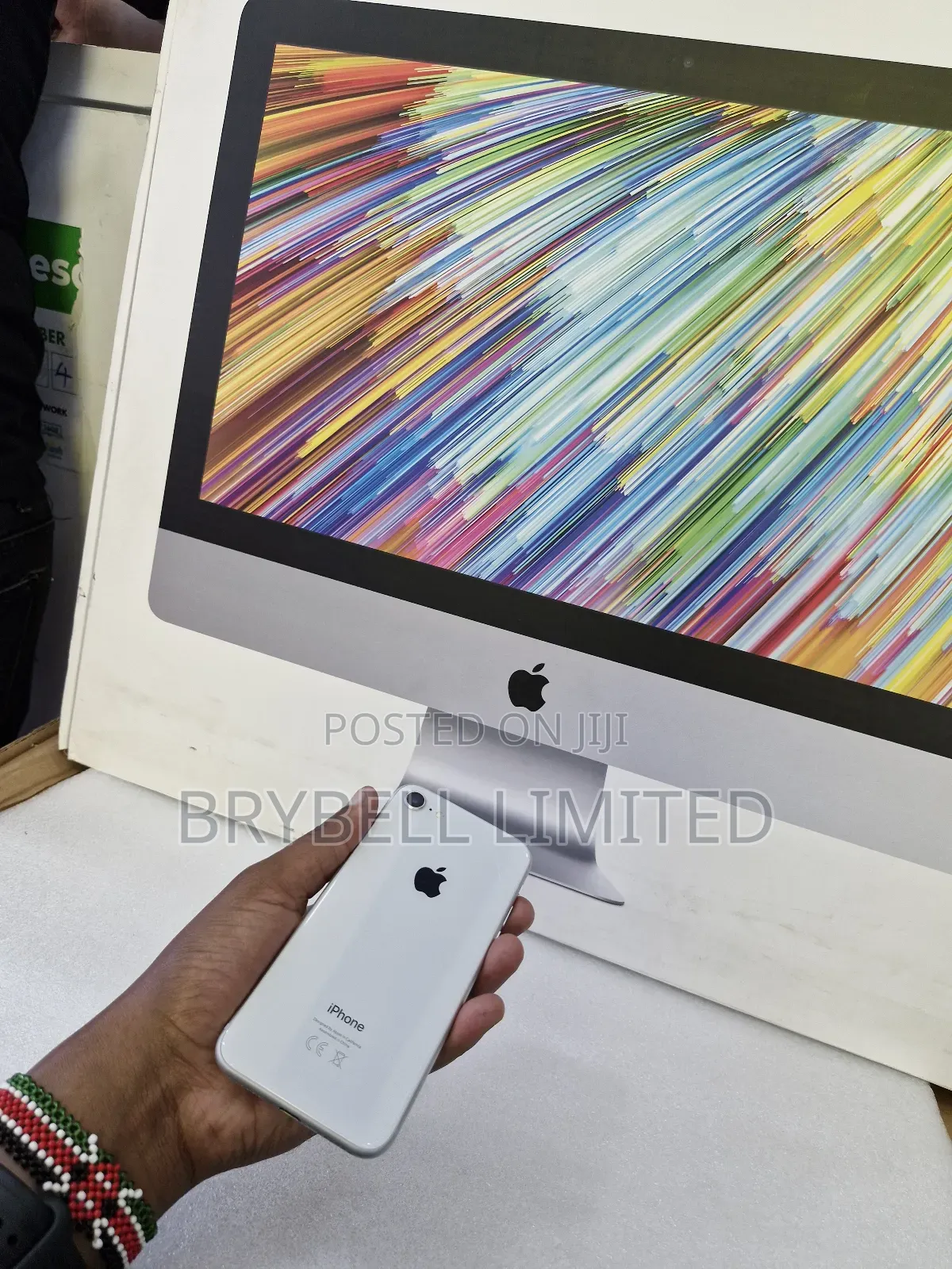 Apple iPhone 8 64 GB White