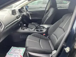 Mazda Axela 2018 Blue
