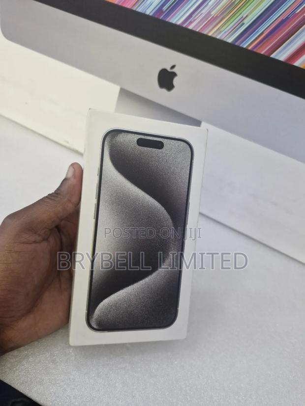 New Apple iPhone 15 Pro 256 GB White - thumbnail 2