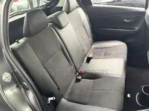 Toyota Vitz 1.5 FWD 5dr 2018 Gray