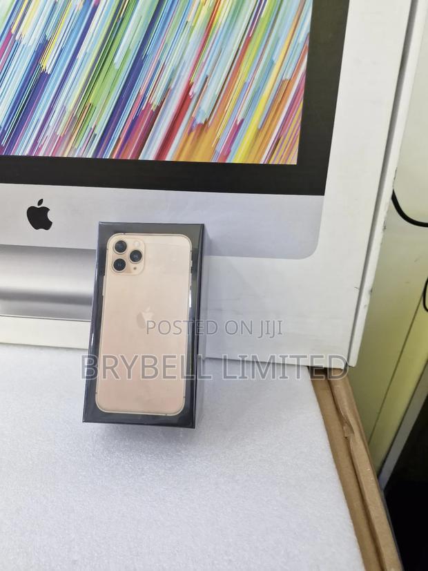 New Apple iPhone 11 Pro 256 GB Gold - thumbnail 5