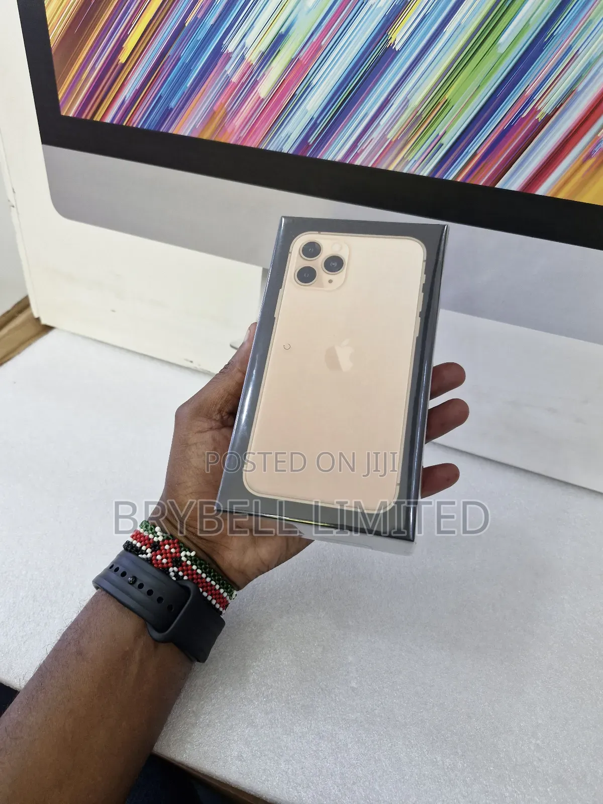 New Apple iPhone 11 Pro 256 GB Gold