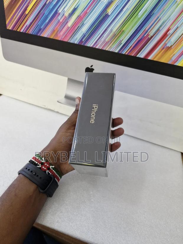 New Apple iPhone 11 Pro 256 GB Gold - thumbnail 6