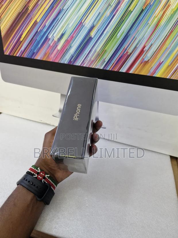 New Apple iPhone 11 Pro 256 GB Gold - thumbnail 8