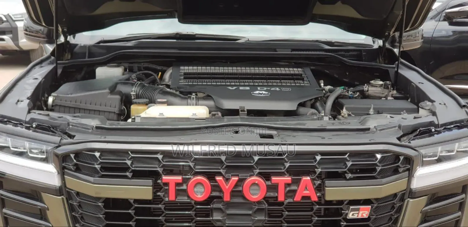 Toyota Land Cruiser 4.5 V8 TD 2018 Gold