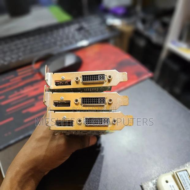 1gb Amd Graphics Card Available - thumbnail 5