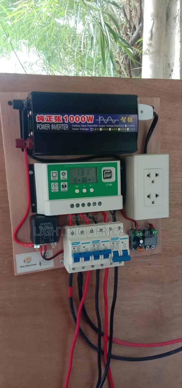 1000w Power Inverter With 30a Solar Power Controller