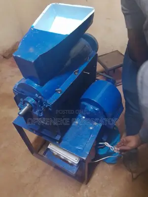 Nut Peeler Machine