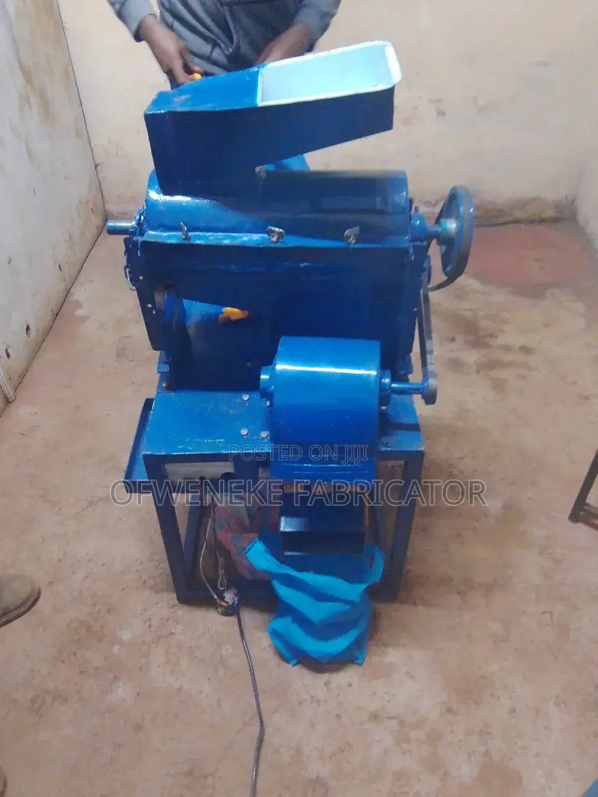 Nut Peeler Machine