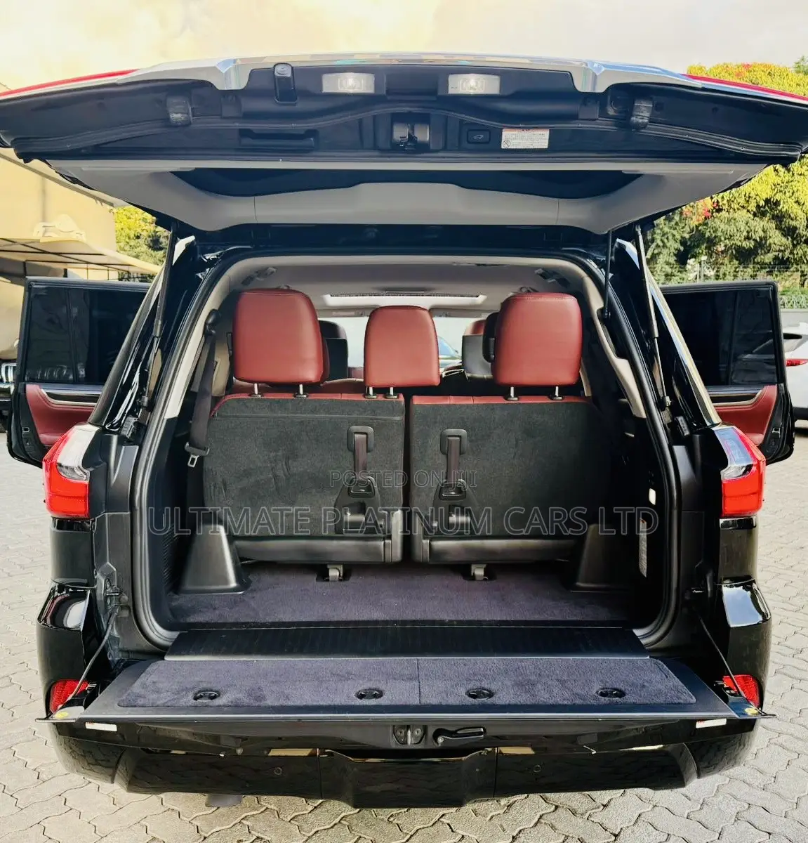 Lexus LX 570 AWD 2019 Black