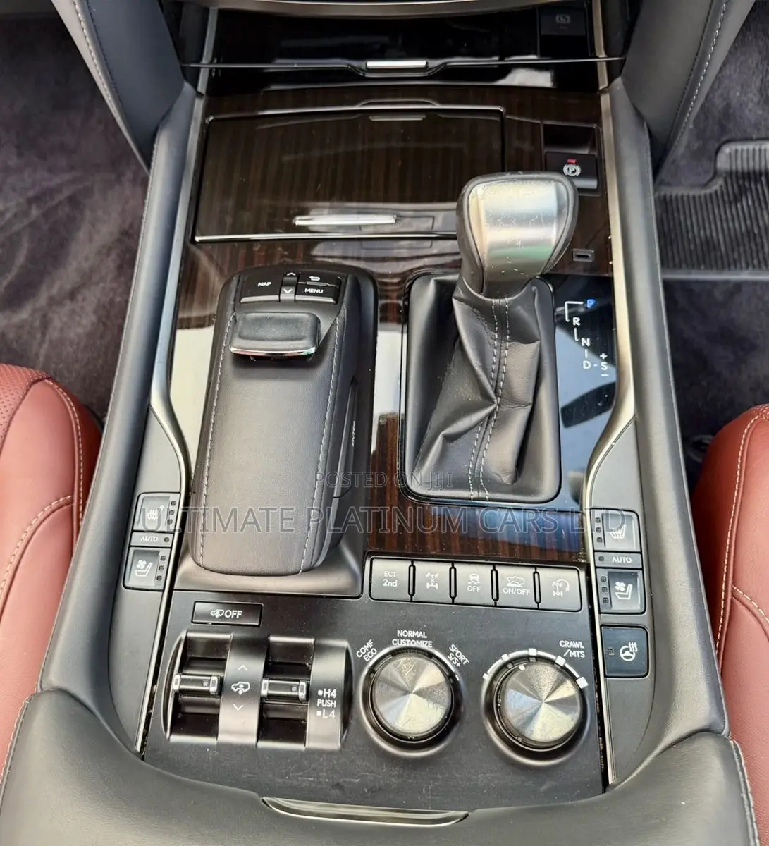 Lexus LX 570 AWD 2019 Black