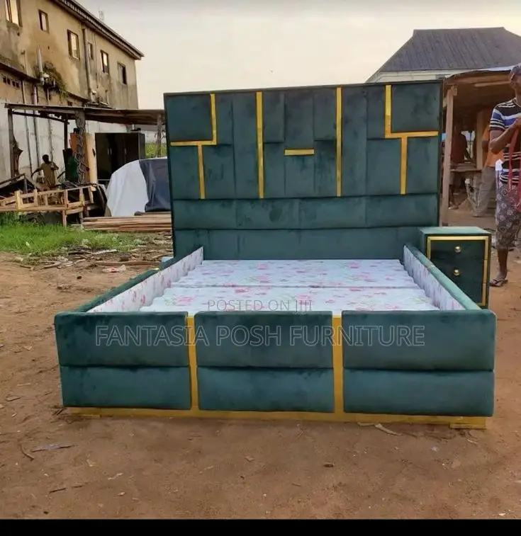5 by 6 Emerald Grid Luxe Bed + 1 Sidebox - Free Deliverry