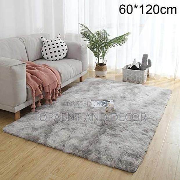 Comfy and Thick Fluffy Carpet