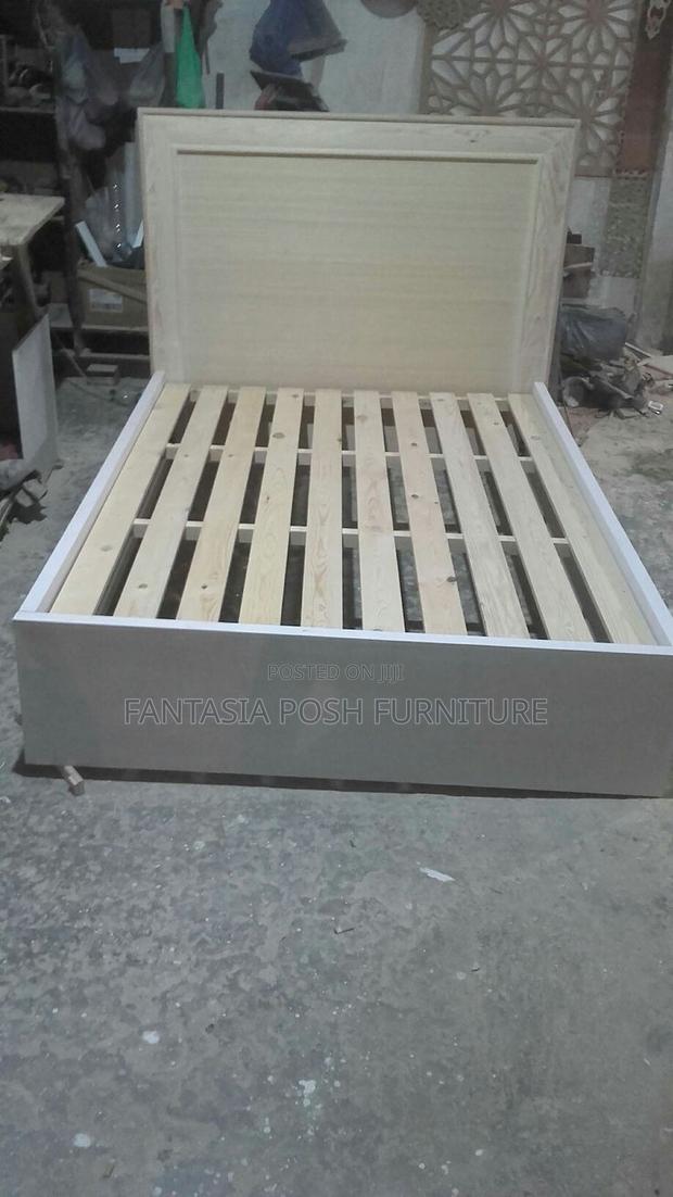 4 by 6 Sandgrain Minimalist Bed - main view