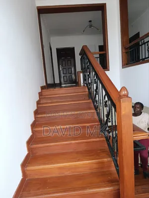 4bdrm Maisonette in Sukari for sale