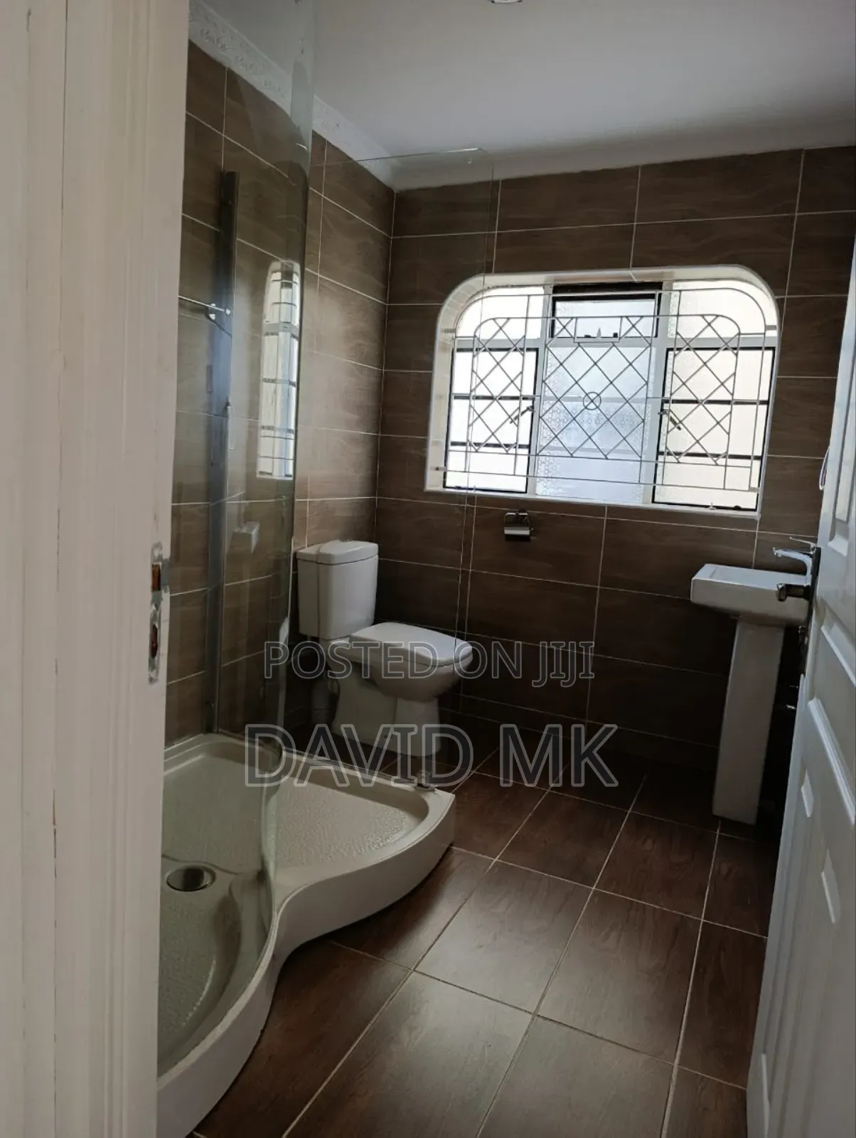 4bdrm Maisonette in Sukari for sale