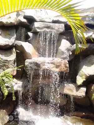 Waterfalls Fountains Fish Pound Fibreglass Sculpture