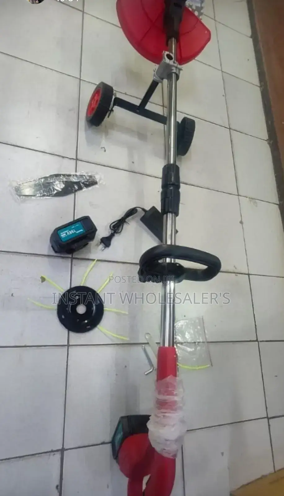 Rechargeable Lawn Mower