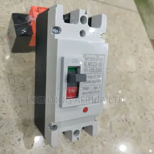 McCb 1000v /125a