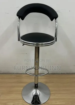 Ergonomic Bar Stool