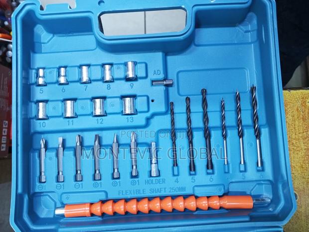 Makita Cordless Drill 26volts - thumbnail 3