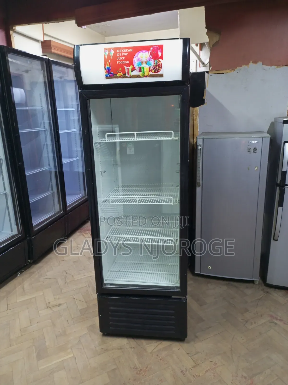 Realizable Display Fridge