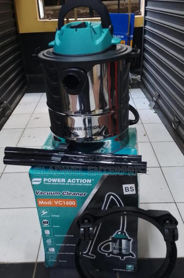 Power Action Vacuum Cleaner 20l 1600watts