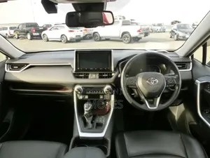Toyota RAV4 2020 White
