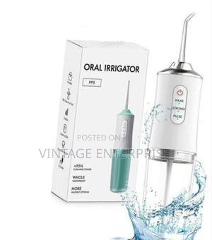Portable Oral Irrigator - thumbnail 2