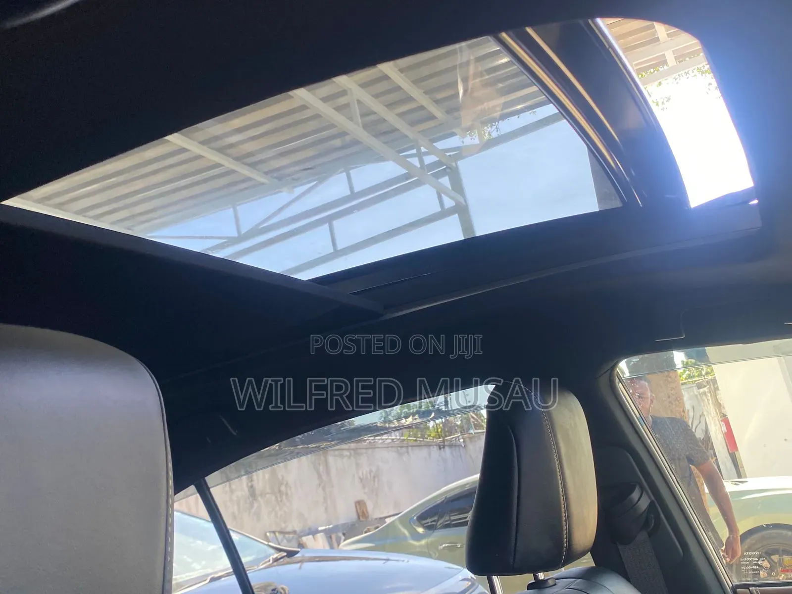 Toyota Harrier 2.0 2018 Black