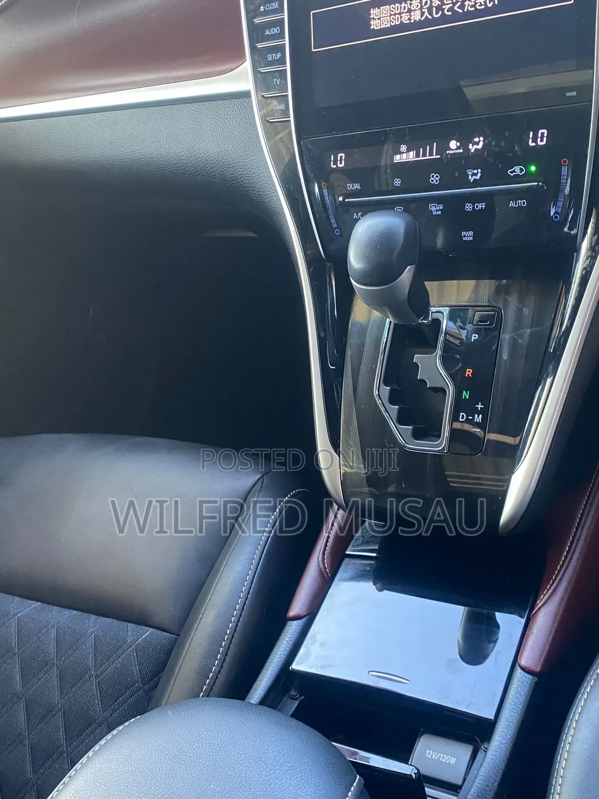 Toyota Harrier 2.0 2018 Black
