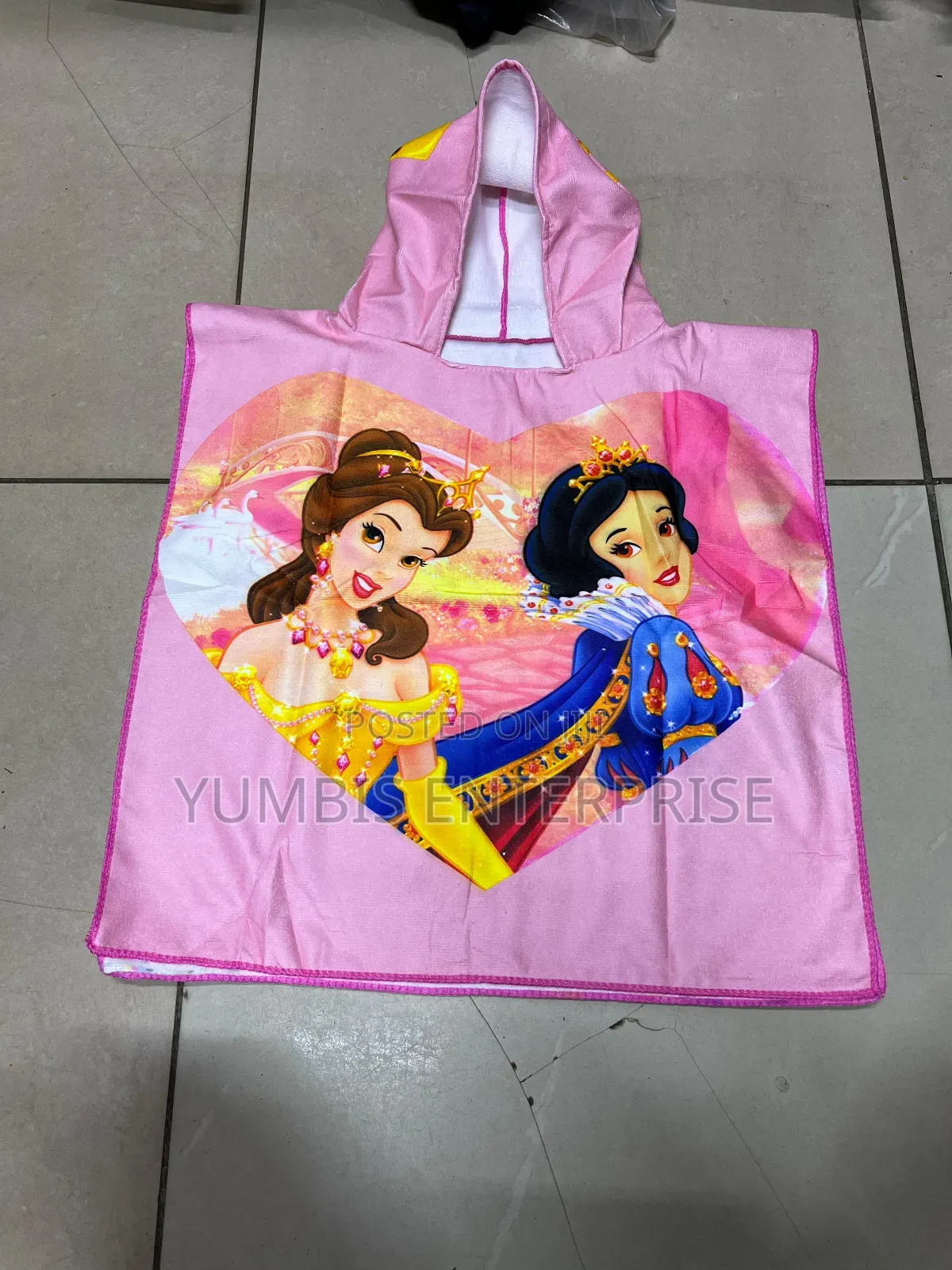Girls Cartoon Themed Hooded Quality Swimming Towels