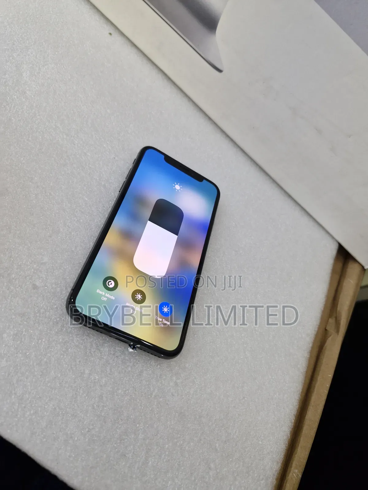 Apple iPhone X 64 GB Black