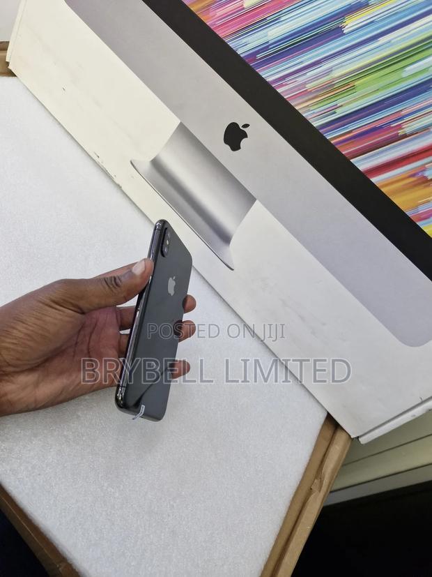 Apple iPhone X 64 GB Black - thumbnail 8