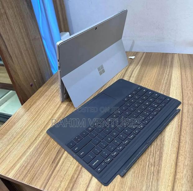 Laptop Microsoft Surface Pro 4 8GB Intel Core I7 SSD 256GB