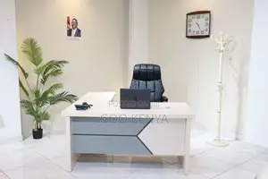Executive Desk ; L-Shaped Executive Office Desk