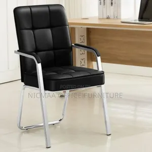 Medium Black Executive Guest Seat
