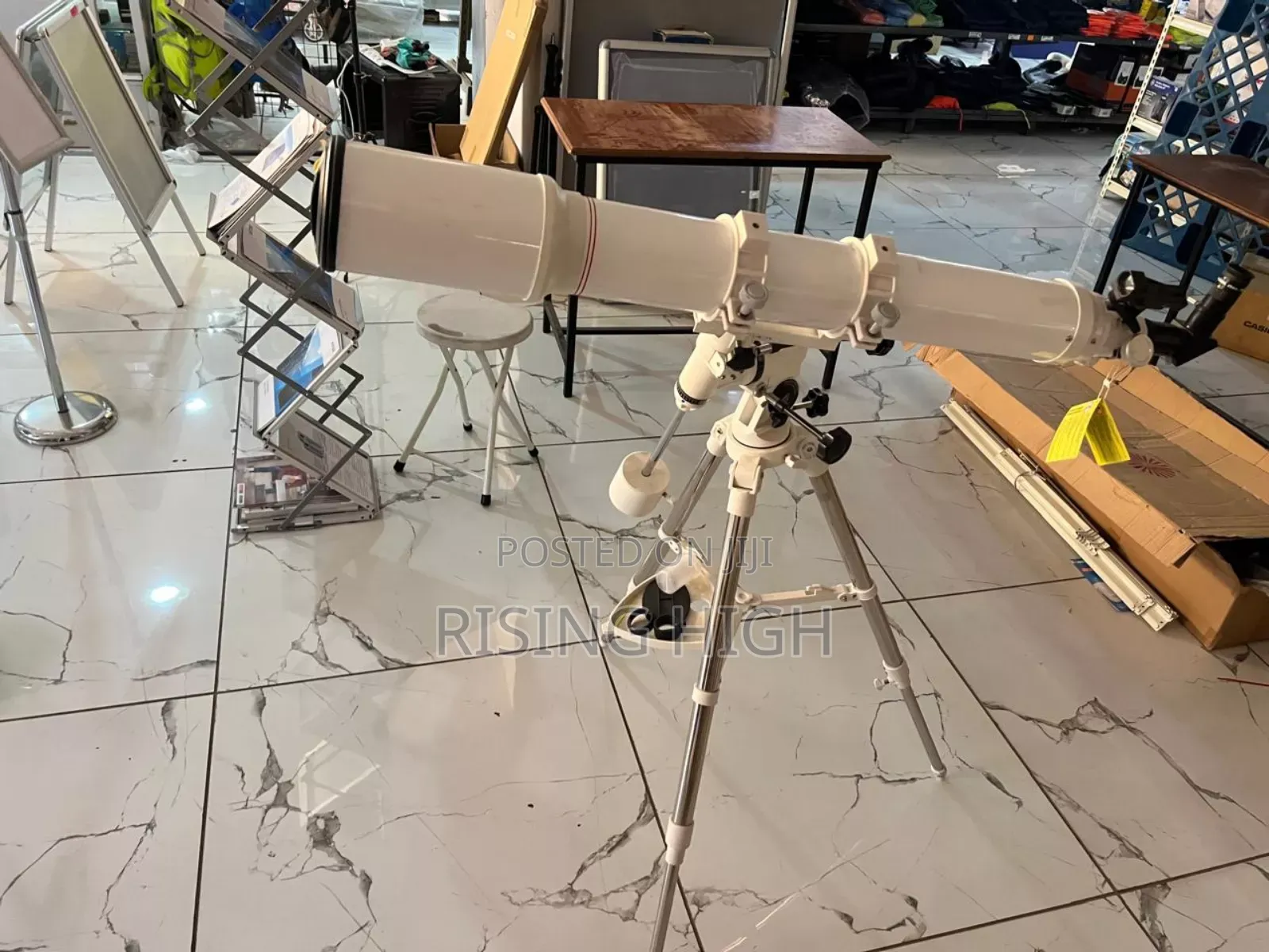 Finest Unique Telescope