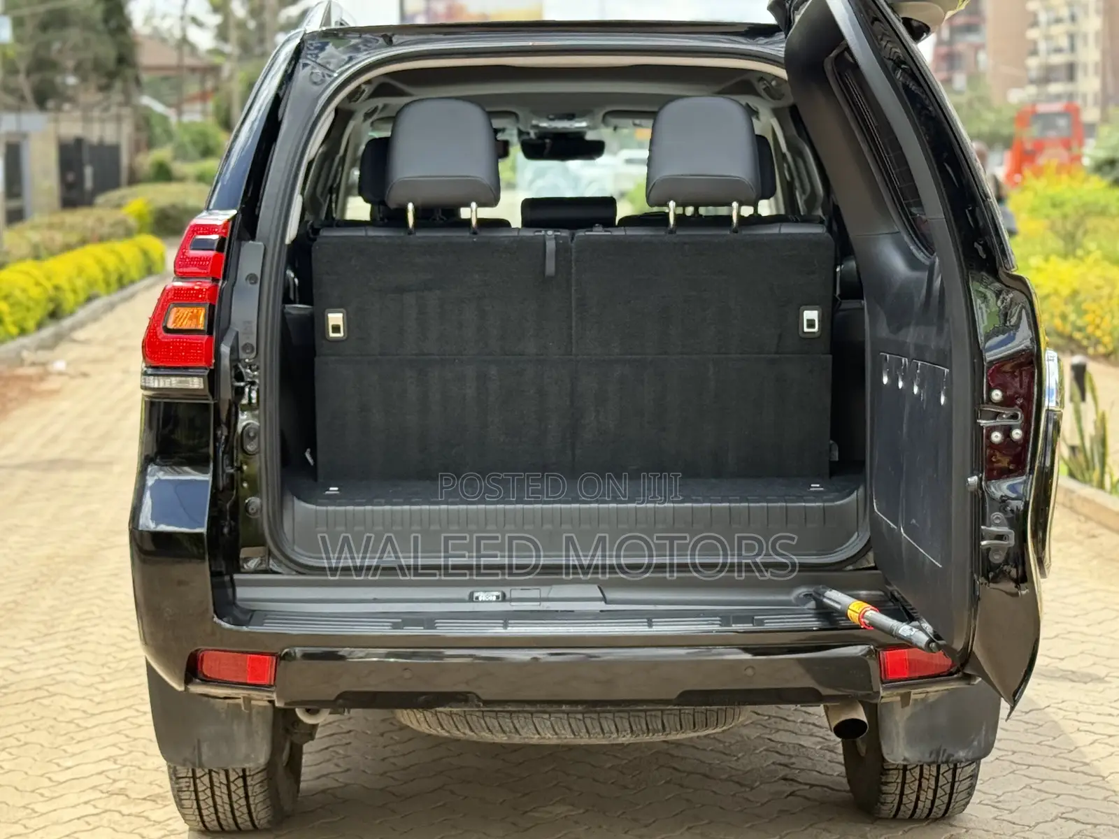 Toyota Land Cruiser Prado 2.7 2019 Black