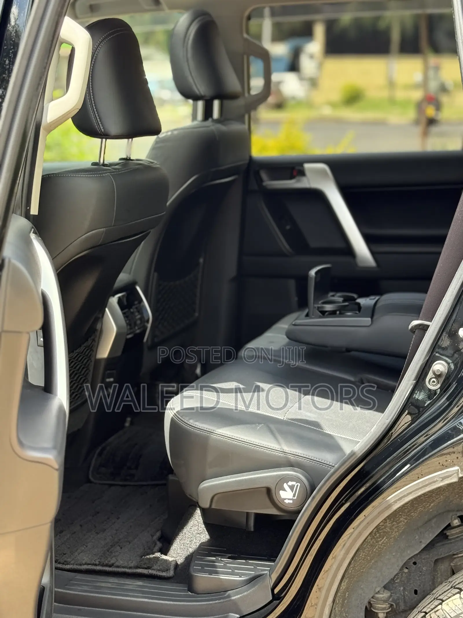 Toyota Land Cruiser Prado 2.7 2019 Black