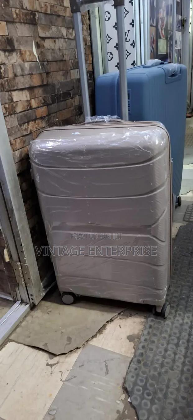 Large Rubber Suitcase - thumbnail 2
