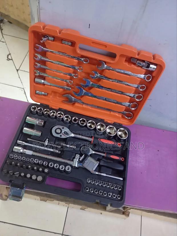 Durable 82 Tools Set Machine - main view