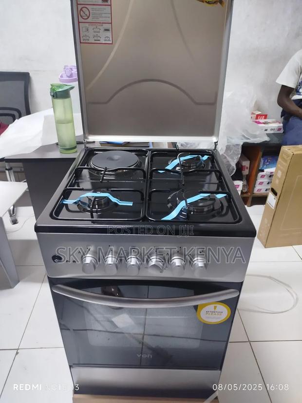 Von Standing Cooker 50×50cm 3 Gas +1 Electric