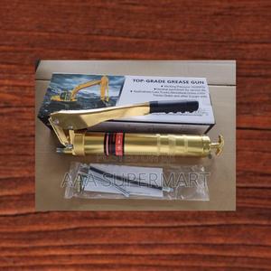 900cc Industrial Grade Two Cylinder Lever Hand Grease Gun - thumbnail 2