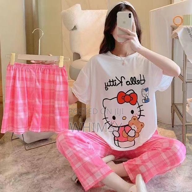 Ladiea Beautifu Pyjamas Sets (3 in 1)