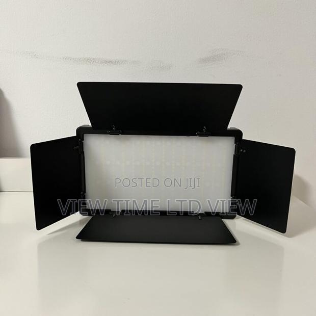 Light Kit Pro Led 800 RGB Video Light - main view