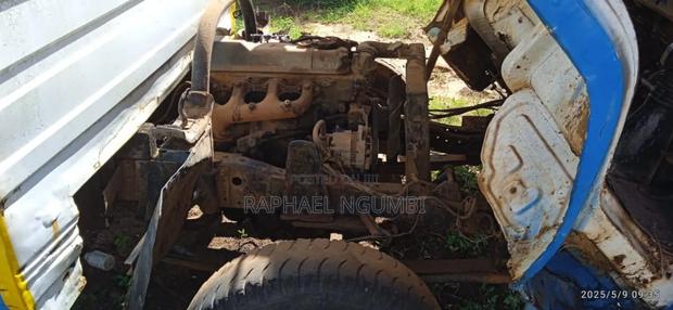 Mitsubishi Canter Kad (Previously Used For Driving School) - thumbnail 9
