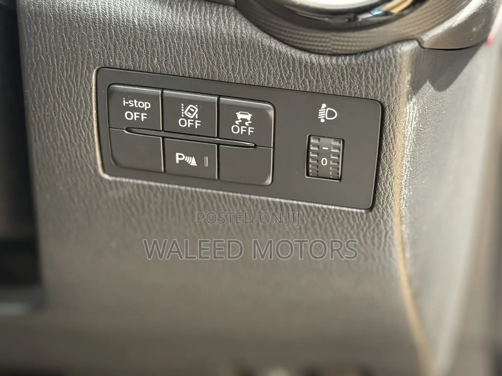 Mazda Demio 2018 Blue